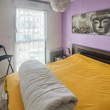 Stunning In Saint-gilles-croix-de- Appartamento