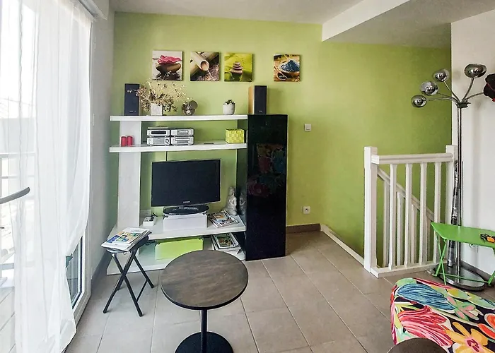 Apartamento Stunning In Saint-gilles-croix-de- *